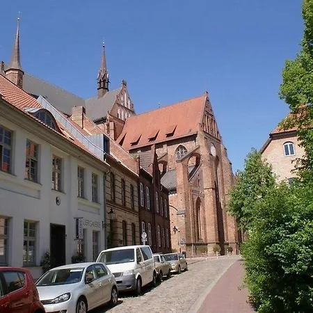 Heimathafen In Der Altstadt - Abc272 By Abcwismar Wißmar
